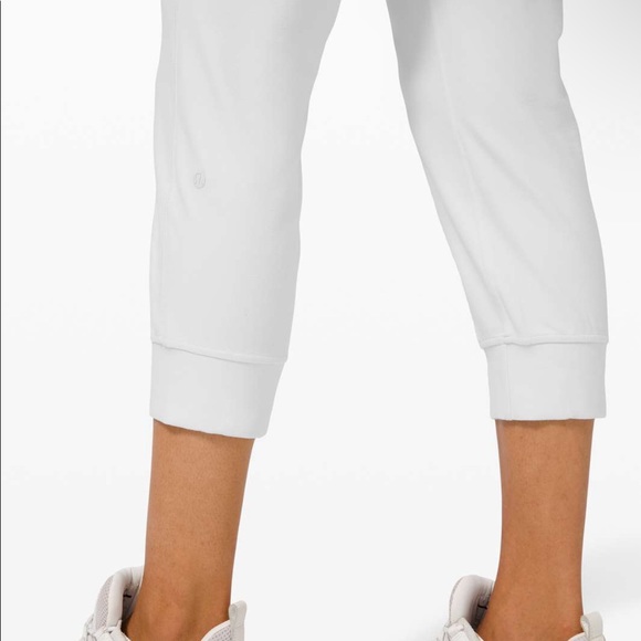 Lululemon Ready to Rulu Crop - Picture 4 of 7